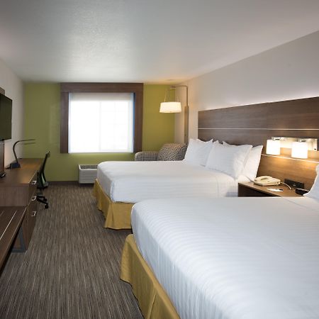 Holiday Inn Express Hotel & Suites Hesperia, An Ihg Hotel Bagian luar foto