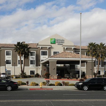 Holiday Inn Express Hotel & Suites Hesperia, An Ihg Hotel Bagian luar foto