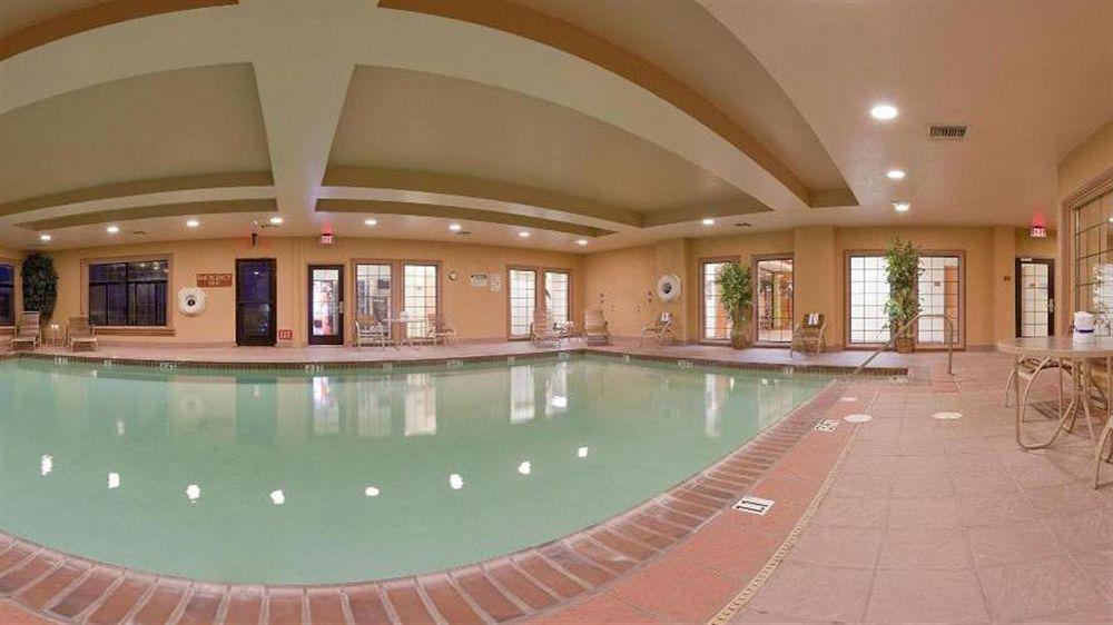 Holiday Inn Express Hotel & Suites Hesperia, An Ihg Hotel Bagian luar foto