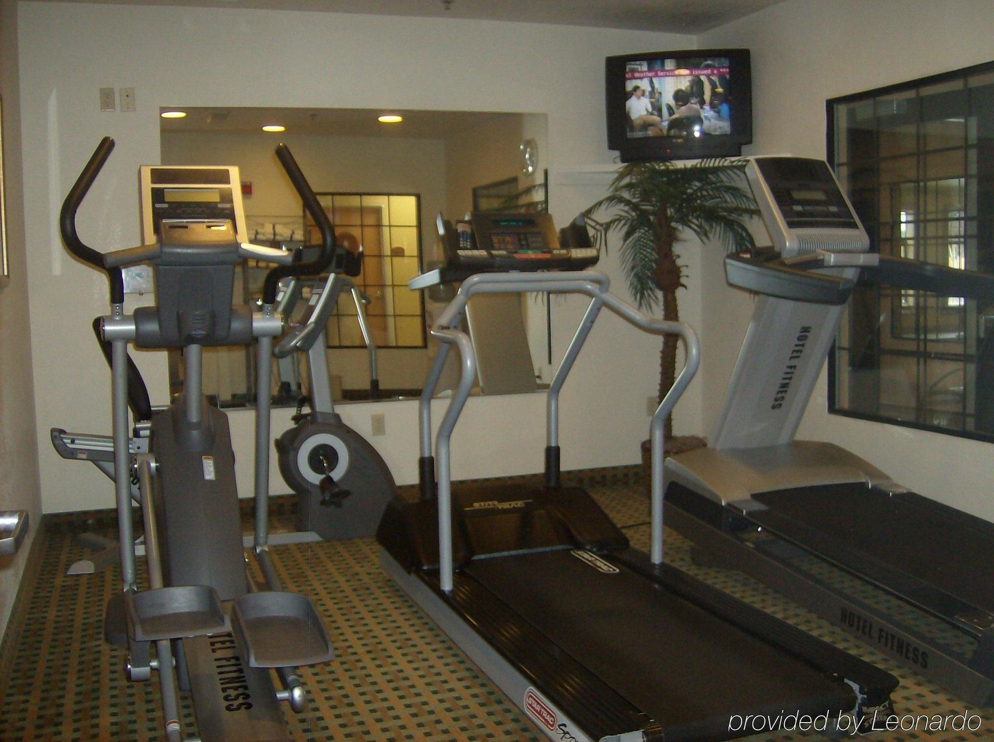 Holiday Inn Express Hotel & Suites Hesperia, An Ihg Hotel Bagian luar foto